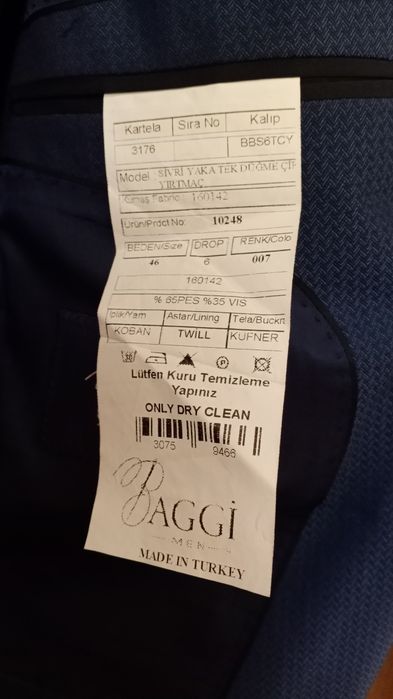 Костюм тройка BAGGI MEN 46 размер