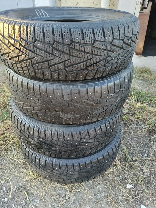 Продам зимние шины