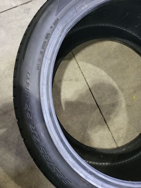 325/35/22 PIRELLI 2бр
