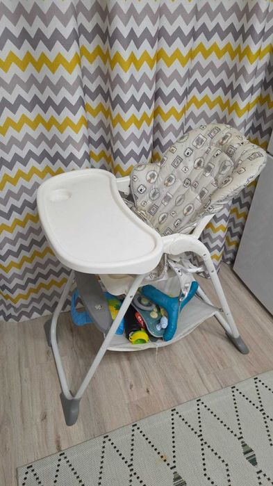 Продам стул для кормления