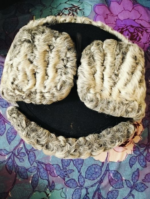 Продам шапку коракуль