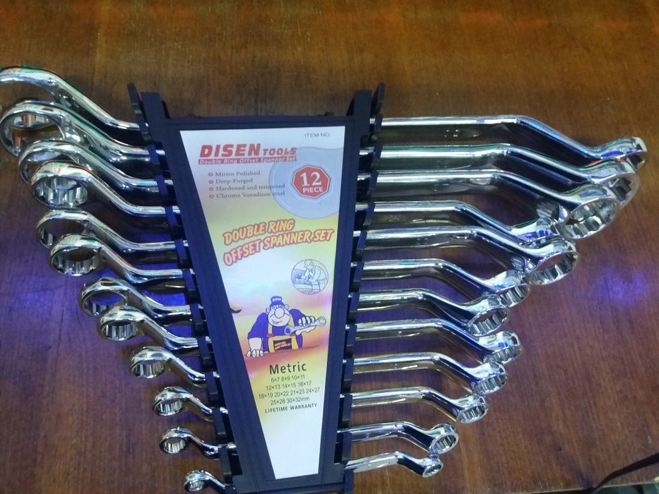 Набор 8÷32 ключей и инструментов