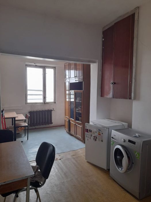 Uy sotaman, 2/4/4, 58000