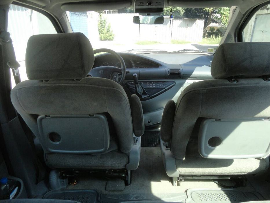 Продавам Пежо 806 на авточасти