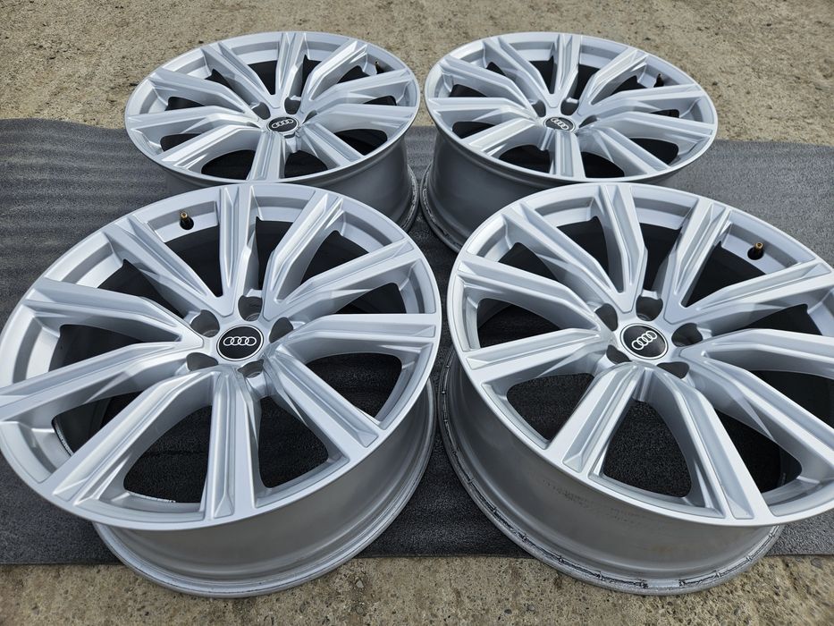 Vând jante r20 Audi Q8 SQ8