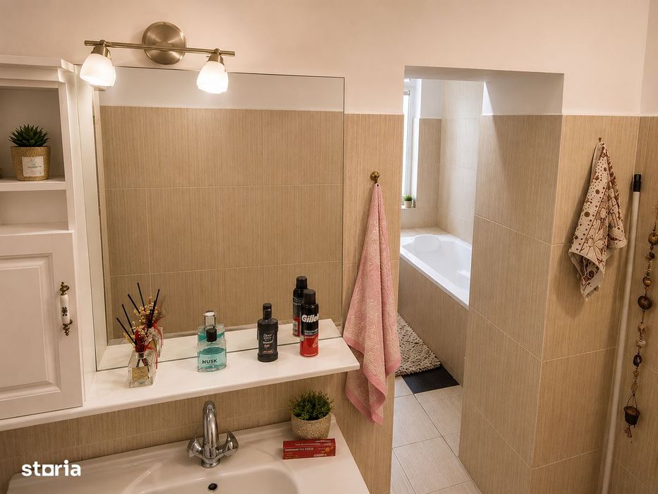 PROPRIETAR- vand ap 2 camere mobilat, cu boxa si loc parcare