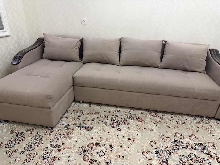Диван в отличном состоянии