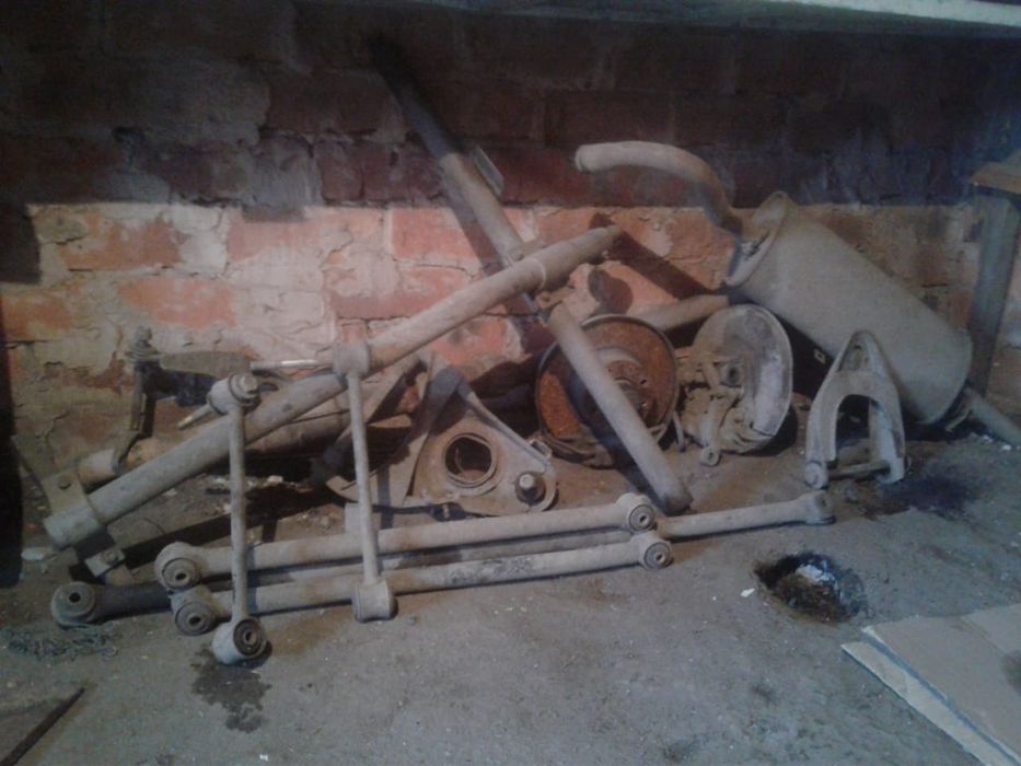 Запчасти на москвич 2141