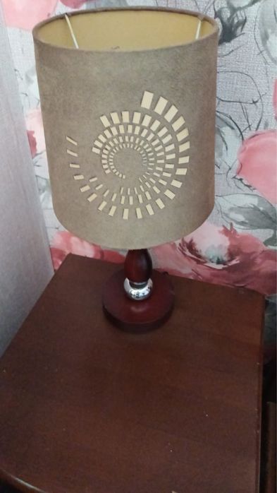 В продаже мебель