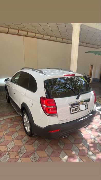 Chevrolet Captiva 4 2/4 2019 zor sostoyaniyada