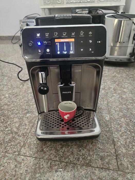 Кафемашина Philips ep4327