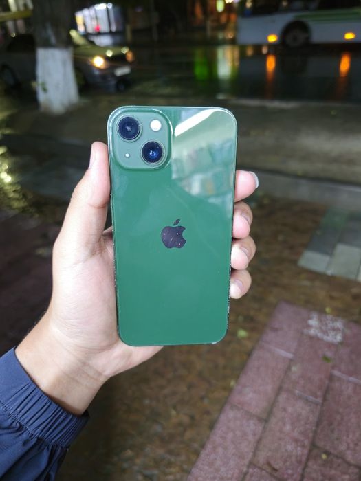 Iphone 13 в средном состоянии