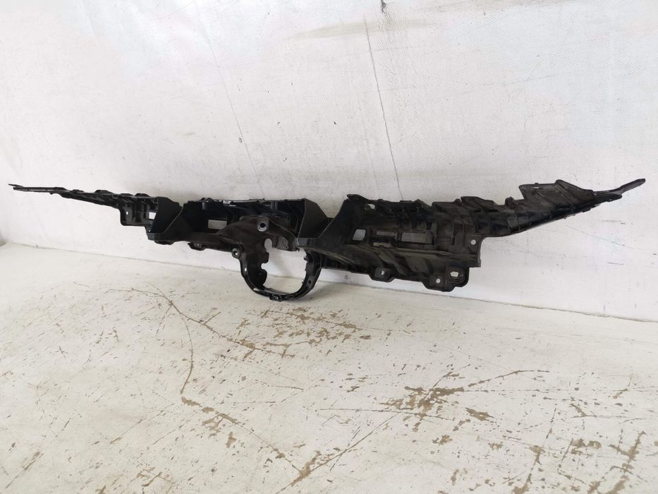 Toyota RAV4 / Тойота РАВ4 [ - ] Оригинална стойка за радиатор, в добро