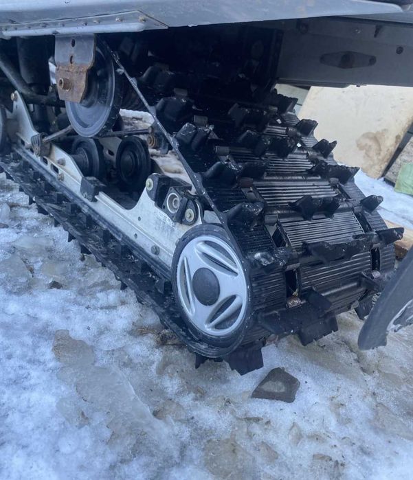 Продам снегоход 550 кубов BRP