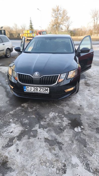 Skoda Octavia berlina