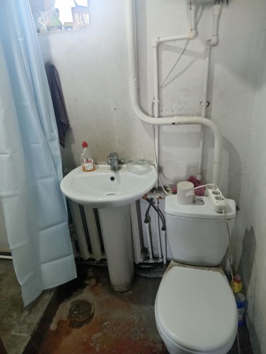 Продам дом 4 комнатный