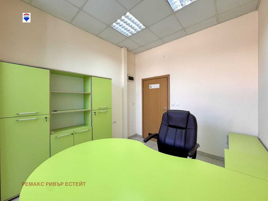 Офис под наем кв. Широк център