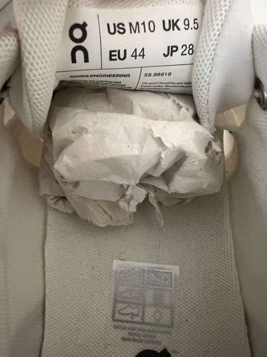 On Running Cloud 5 All White 44