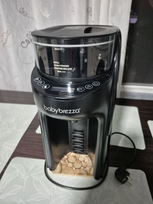 Baby Brezza Formula Pro Advanced – stare foarte bună + filtru de rezervă