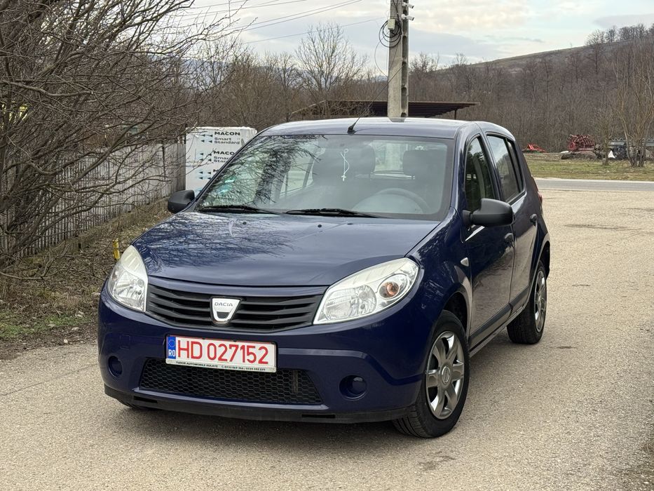 Vând Dacia Sandero Motor 1,4 Benzină MPI 75 CP Euro 4 AMBIANCE Climă