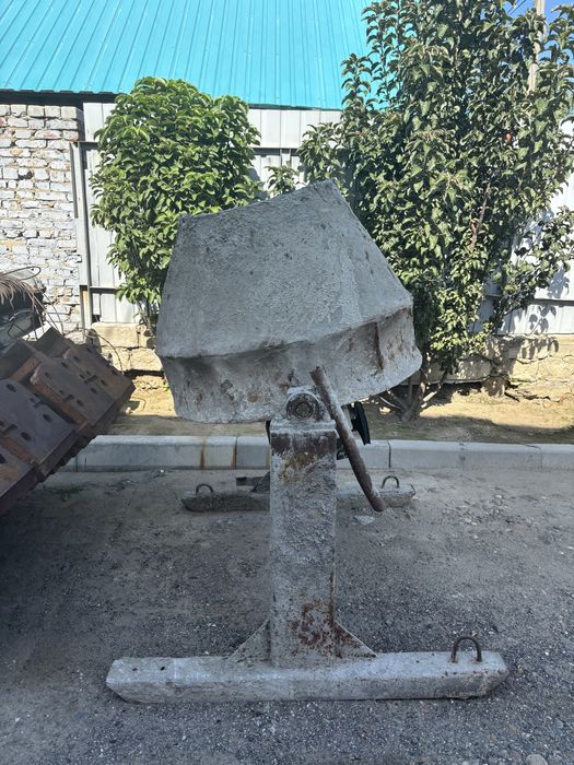 Бетономешалка б/у 225000 тенге