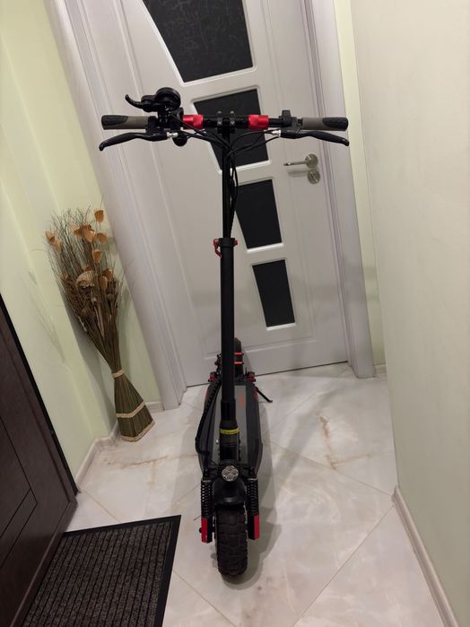 Електричекса тротинетка Kugoo M4 Pro КАТО НОВА