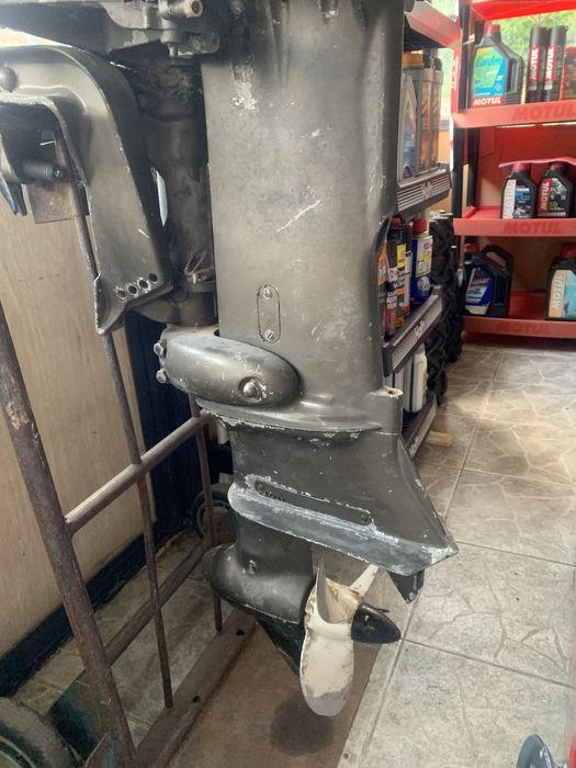 Johnson 40hp двигател