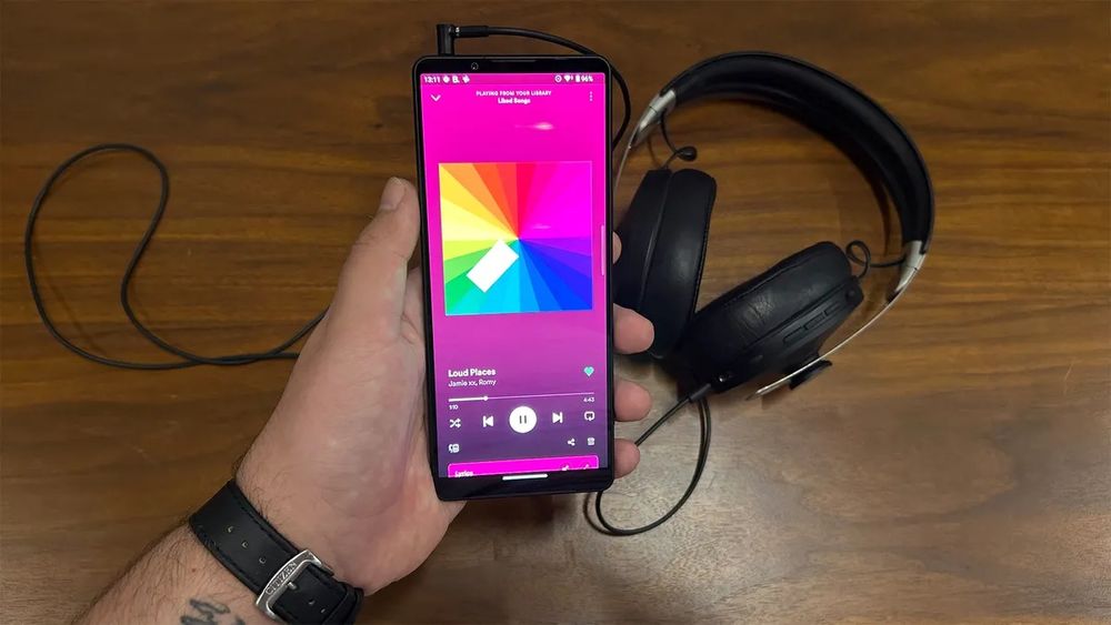 Sony Xperia 1 V, Google Photos Nelimitat, schimb cu Xiaomi 15 Ultra