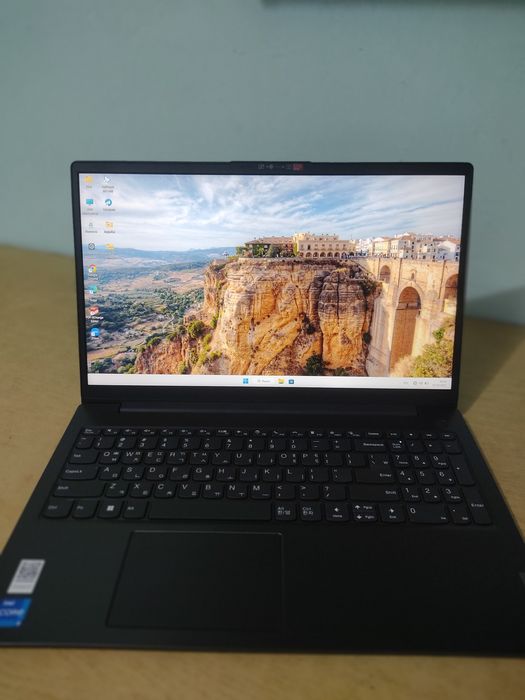 Model: Lenovo V15/ 11th/16Gb, Yangi