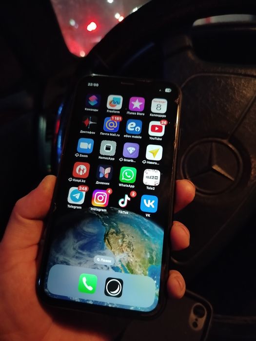 Айфон ХР 64 гб черный