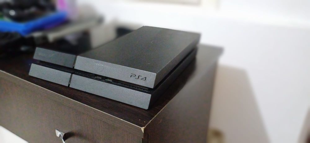 PS4 Fat/Phat pentru piese / dezmembrez PlayStation 4