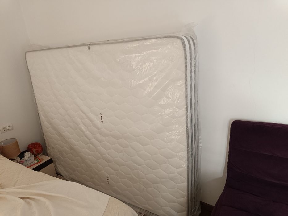 Saltea noua in folie