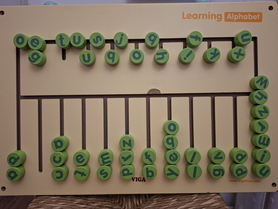 Jucarie educativa lemn Viga - Labirint Invata Alfabetul - Stare Buna