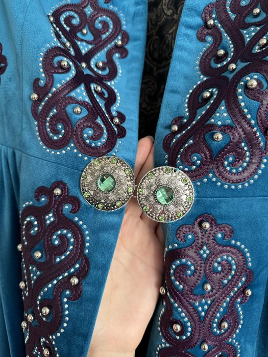 Комзол (Шапан женский)