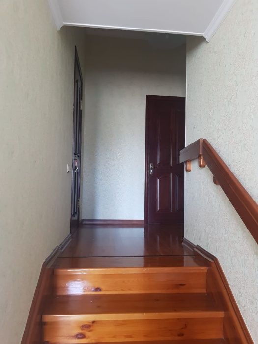 Продам дом 6-комнатный