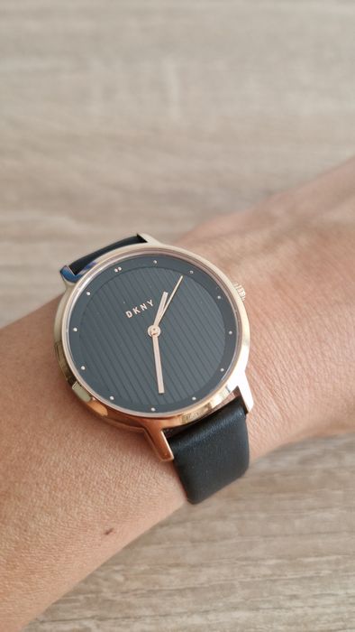 Дамски часовник DKNY