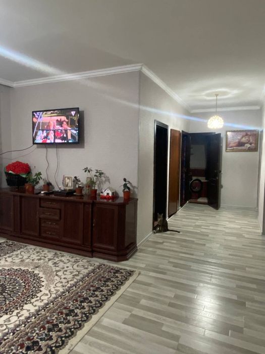 Центырда 3 комнаталы Уй сатылады