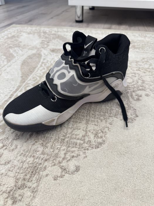 Бактебольные кроссовки Kevin Durant