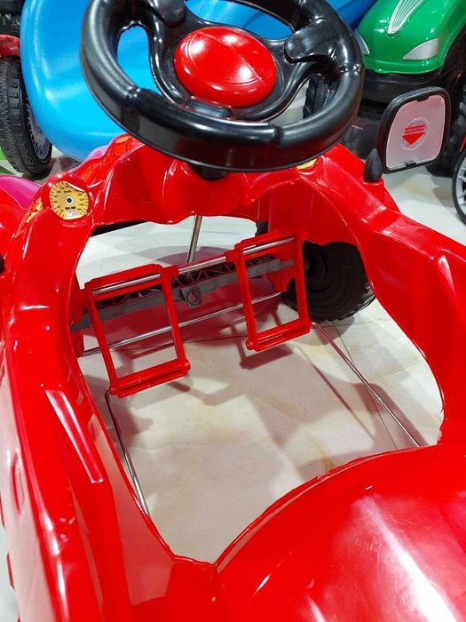 Машина PILSAN Педальная от 2 до 5 лет 81х57х42,5 см Доставка бесплатно