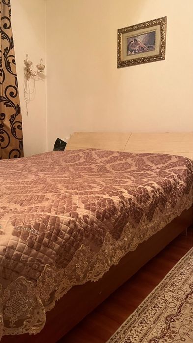 Продам спальный гарнитур
