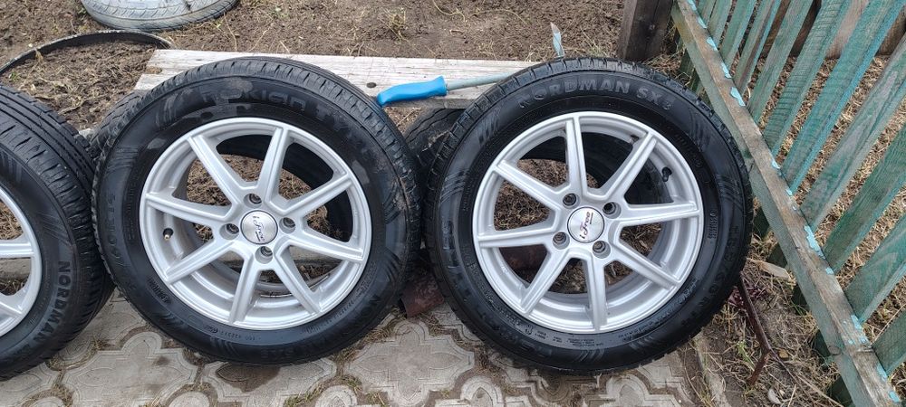 Автомобильные диски 14