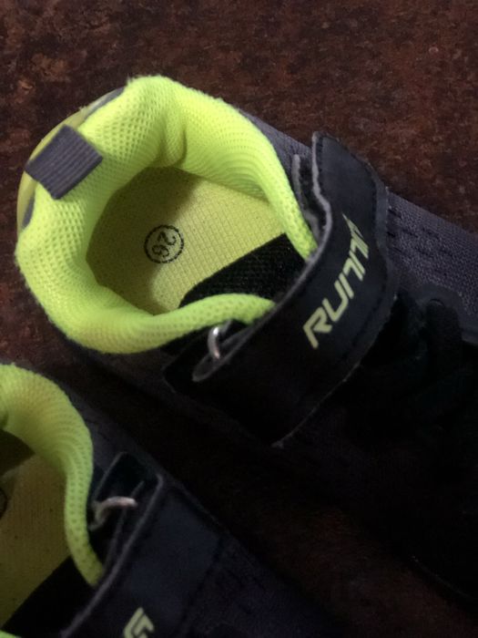 Маратонки / кецове