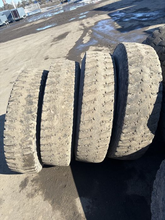 Продам резину 12:00 r20