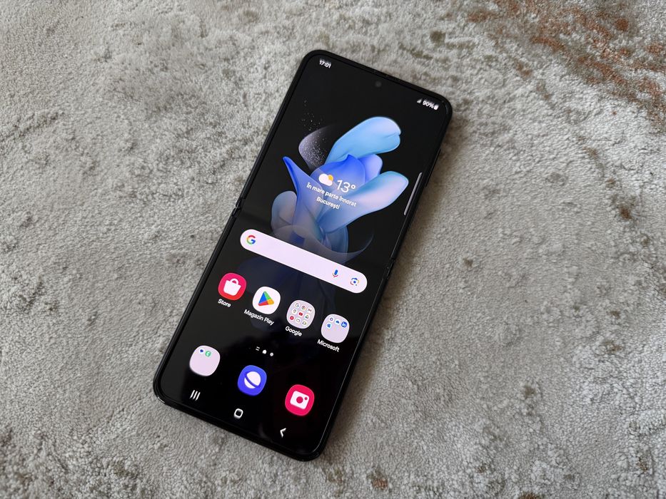 Samsung Flip 4 impecabil