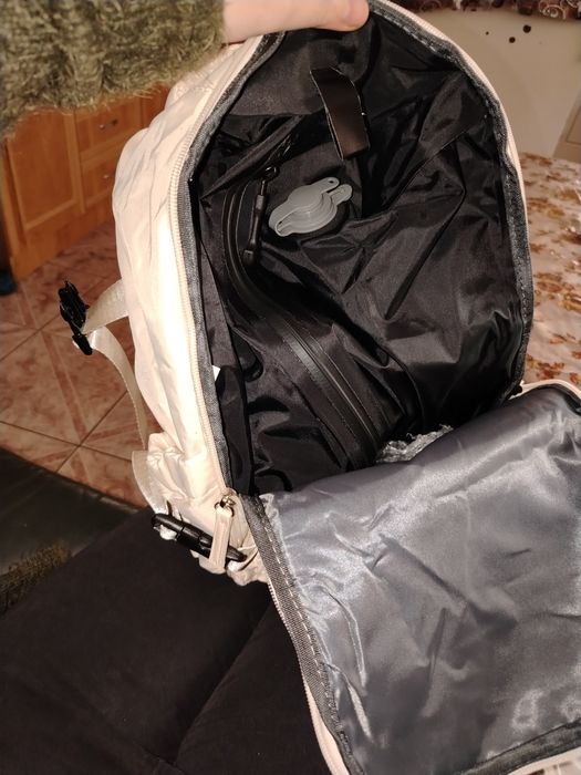 Rucsac de călătorie Ryanair cu pompă – Bej 40x30x25cm suport pentru laptop de 14 inci