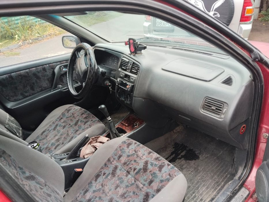 Ниссан примера п11 на запчати