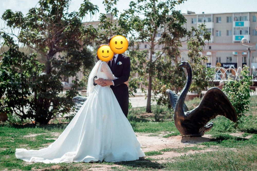 Свадебное платье