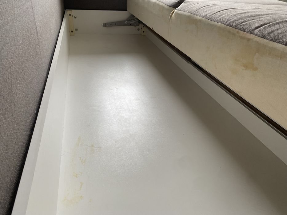 Продам диван в отличным состоянии