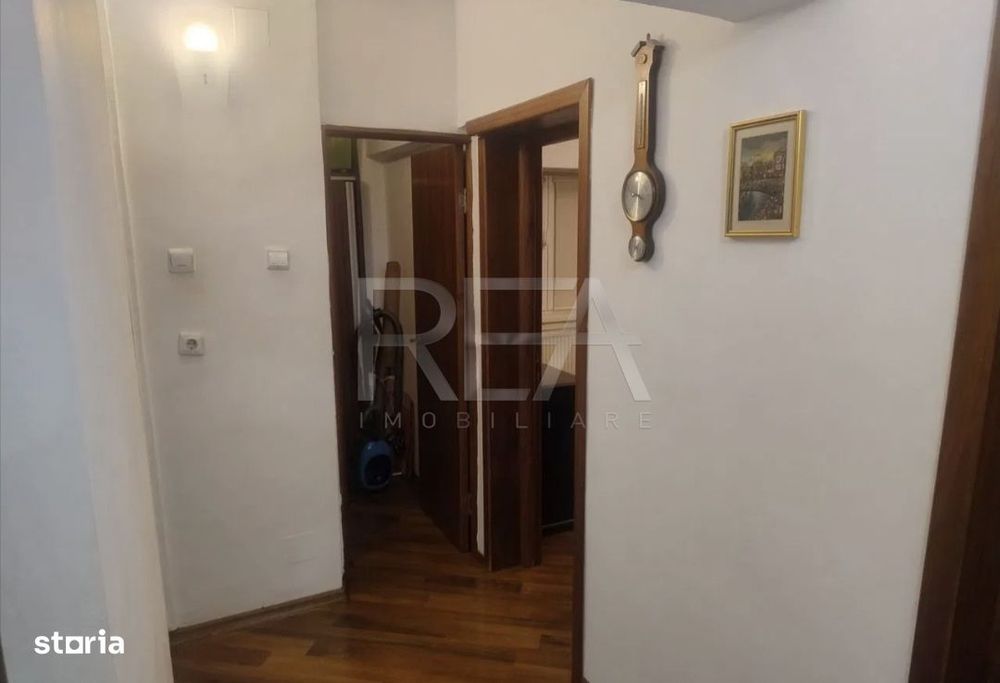3 camere, P/4, 79mp-Drumul Sarii