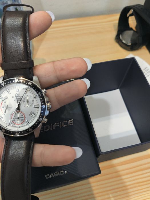 Ceas Casio Edifice EFV-540L-7AVUEF